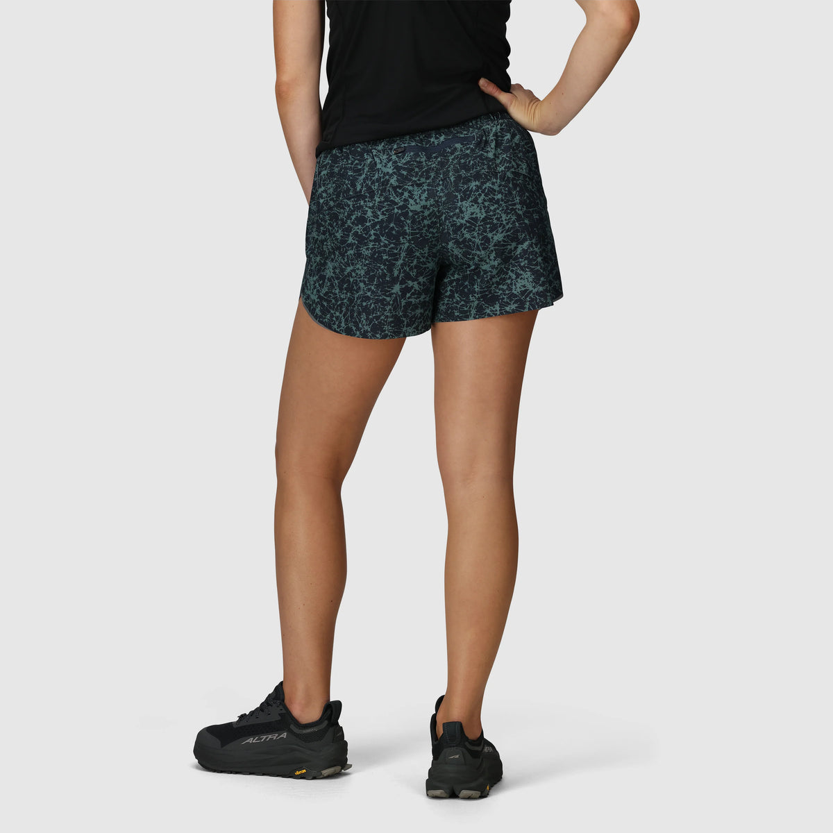 Women's Swift Lite Short - 4"